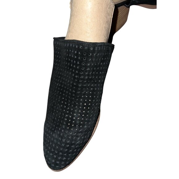 Marc Fisher Ripley Perforated Black Leather Mules With Stacked Heel Size 8M - Picture 14 of 16